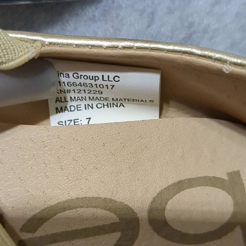 NWT Bebe girls Gold shoes Size 7